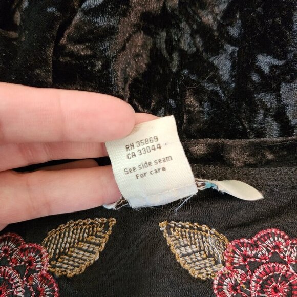 Roper Floral Embroidered Black Crushed Velvet Sharkbite Hem Western Dress S - Picture 7 of 11